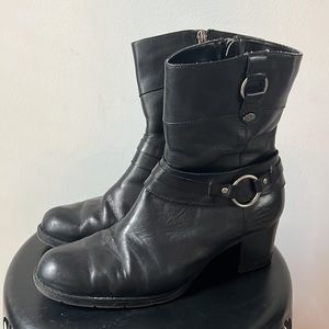 lucchese elephant boots square toe